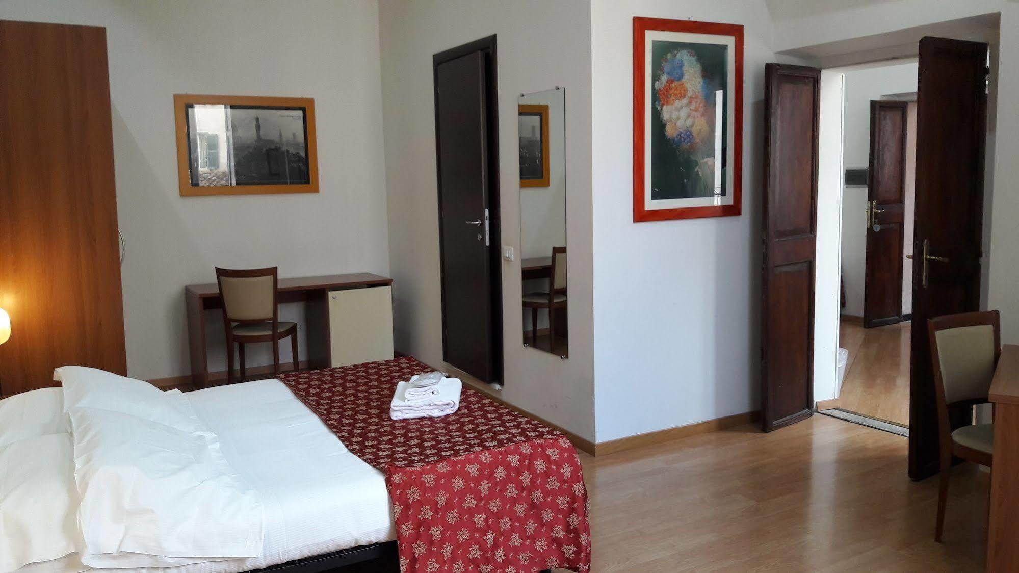 Hotel Mimosa Pantheon Rzym Zewnętrze zdjęcie